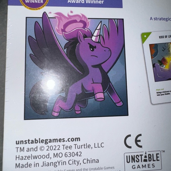 Unstable Unicorns 2nd Edition Card Game - Picture 6 of 6